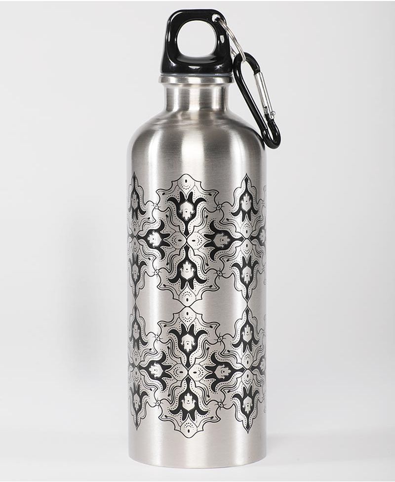 https://www.psytshirt.com/media/catalog/product/cache/1153a7ac76470a810a0604a5c7956577/h/a/hamsa-stainless-steel-clip-on-water-bottle.jpg